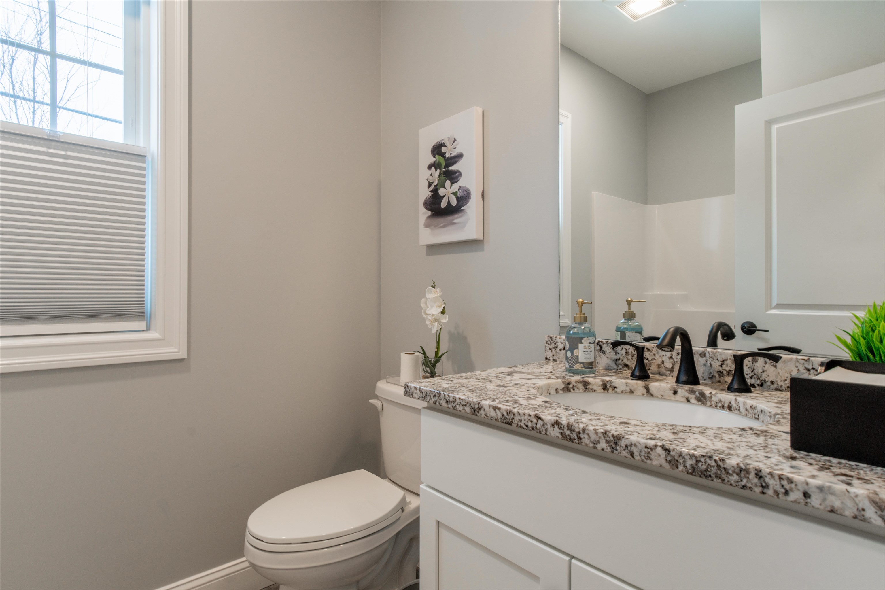 10 Sutton Way, Unit 11 Nashua, NH 03064 - Photo 11 of 23
