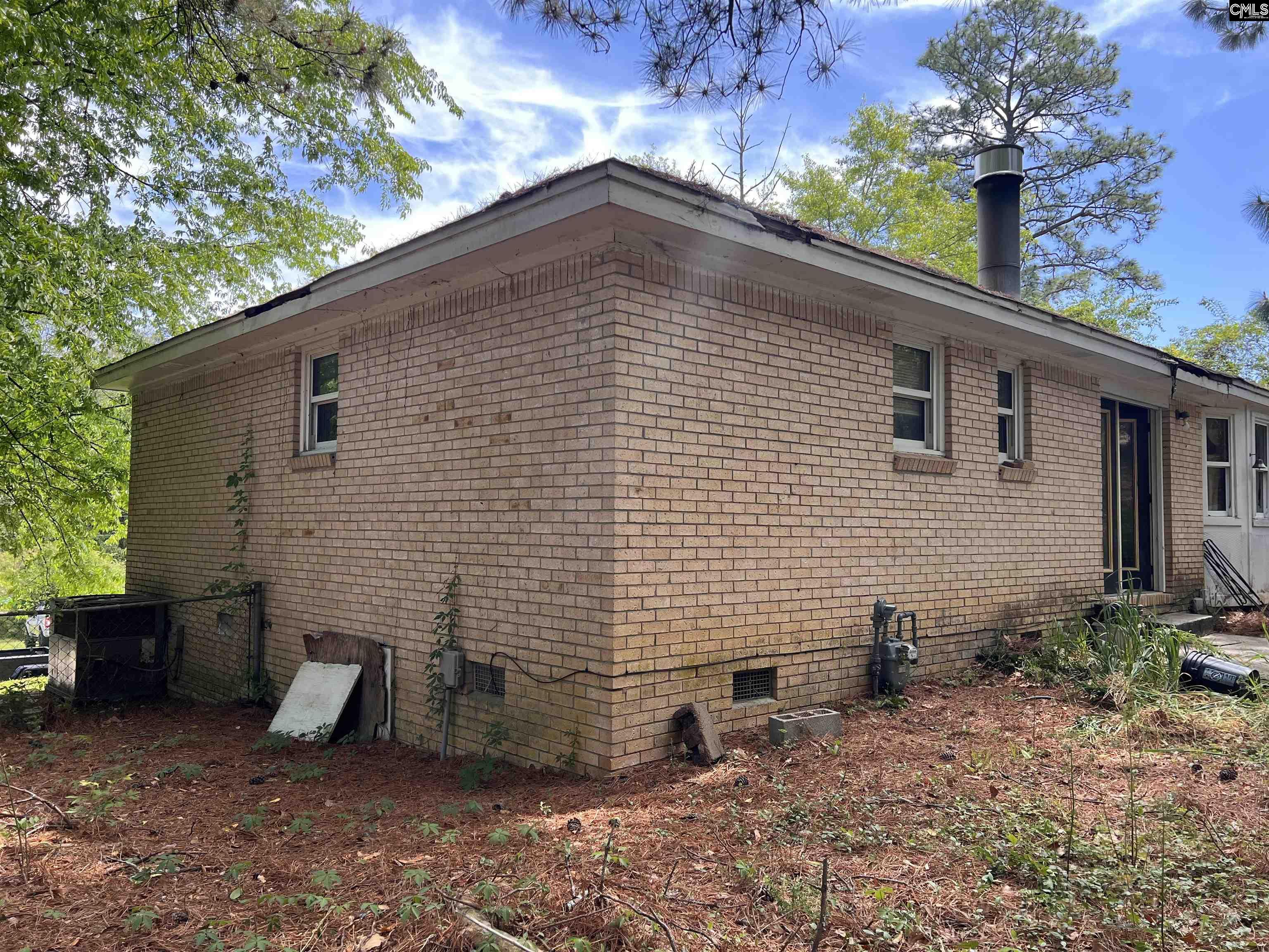 2529 Windsor Road Cayce, SC 29033 - Photo 3 of 19