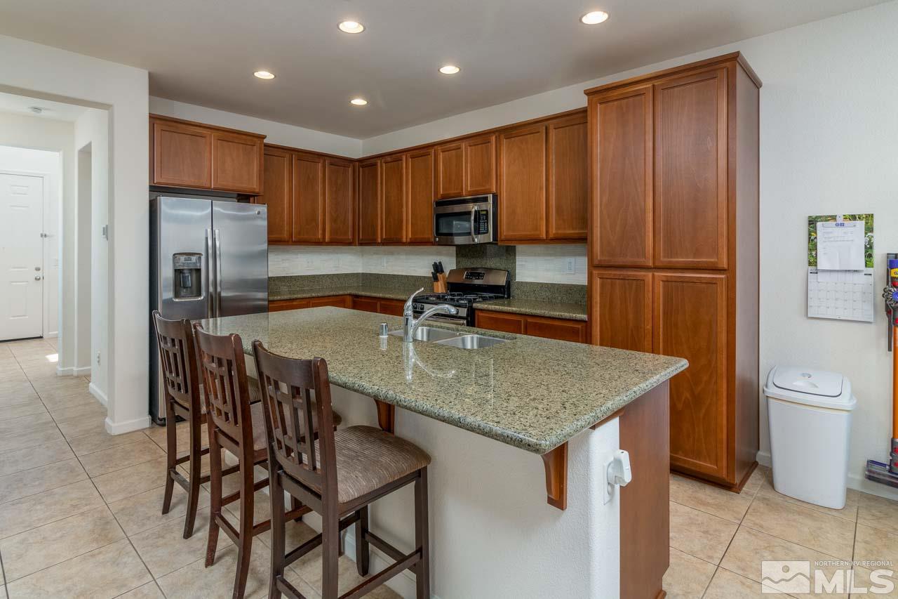9791 Page Meadows Drive Reno, NV 89521 - Photo 5 of 16 Photo 5