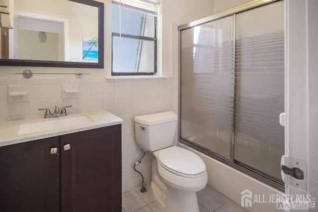 $1,850 | 1220 North Oaks Boulevard, North Brunswick, NJ 08902