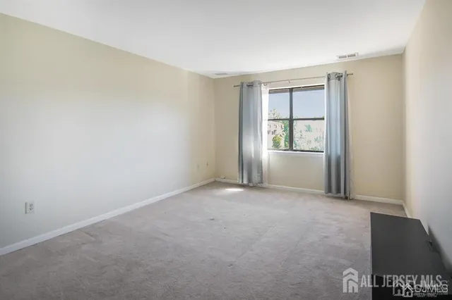 $1,850 | 1220 North Oaks Boulevard, North Brunswick, NJ 08902