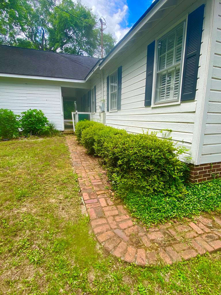 15 Pecan Street Manning, SC 29102 - Photo 31 of 44 Gallery Image 31