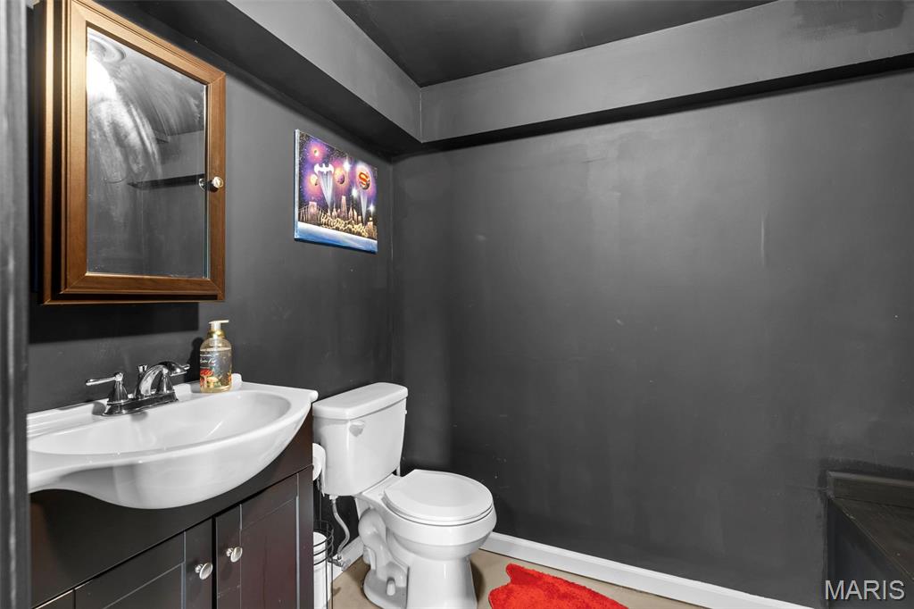 7258 MacKenzie Road St. Louis, MO 63123 - Photo 14 of 18