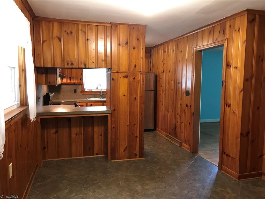 1415 Pepperidge Road Asheboro, NC 27205 - Photo 11 of 21 Gallery Image 11