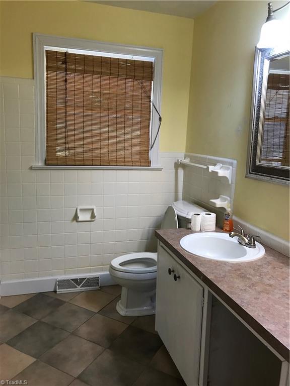 1415 Pepperidge Road Asheboro, NC 27205 - Photo 17 of 21 Gallery Image 17