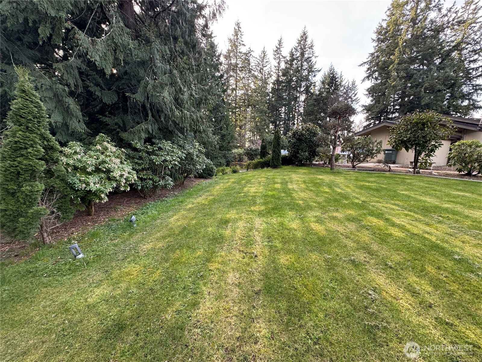 2620 Maltby Road Bothell, WA 98012 - Photo 37 of 39