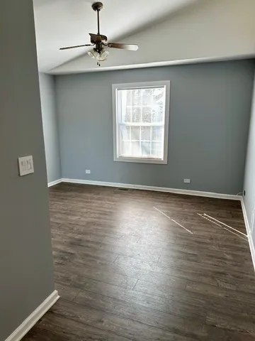 $2,500 | 1511 Crab Tree Drive, Westmont, IL 60559