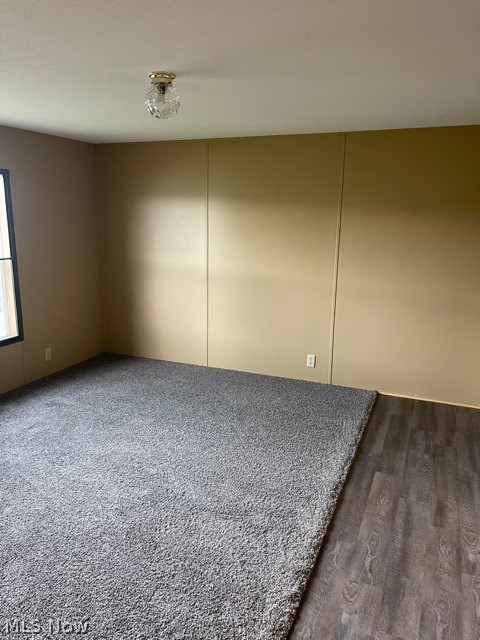 2709 Riverside Park Road Southeast Uhrichsville, OH 44683 - Photo 10 of 19 Gallery Image 10