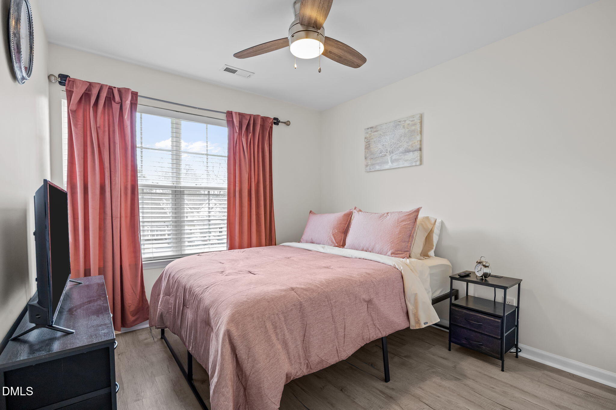 8013 River Water Court Raleigh, NC 27616 - Photo 16 of 30 31-web-or-mls-IMG_3722