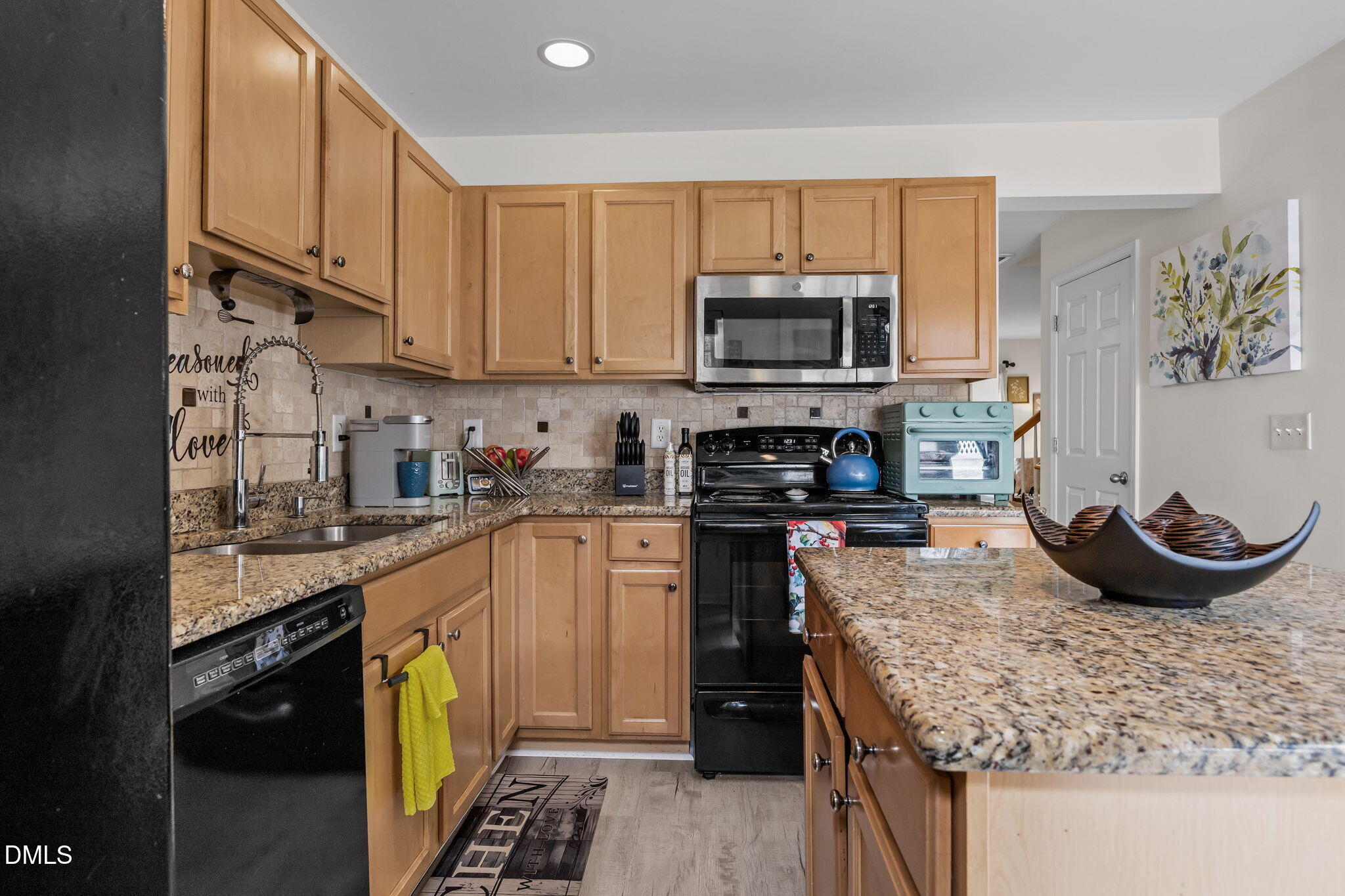 8013 River Water Court Raleigh, NC 27616 - Photo 10 of 30 25-web-or-mls-IMG_3704