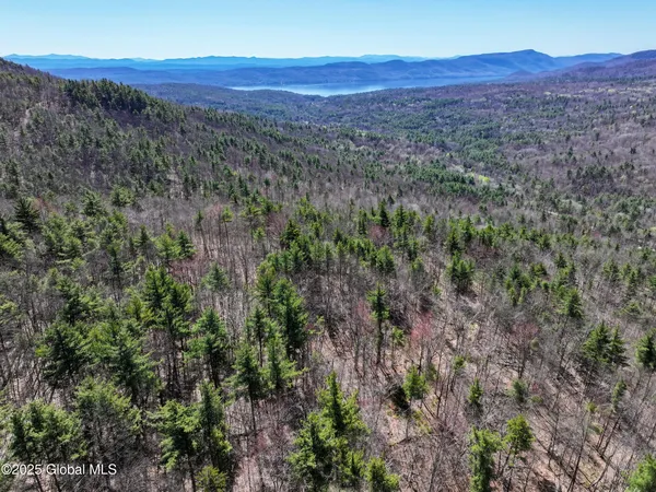 $144,900 | 392 West Hague Road, Hague, NY 12836