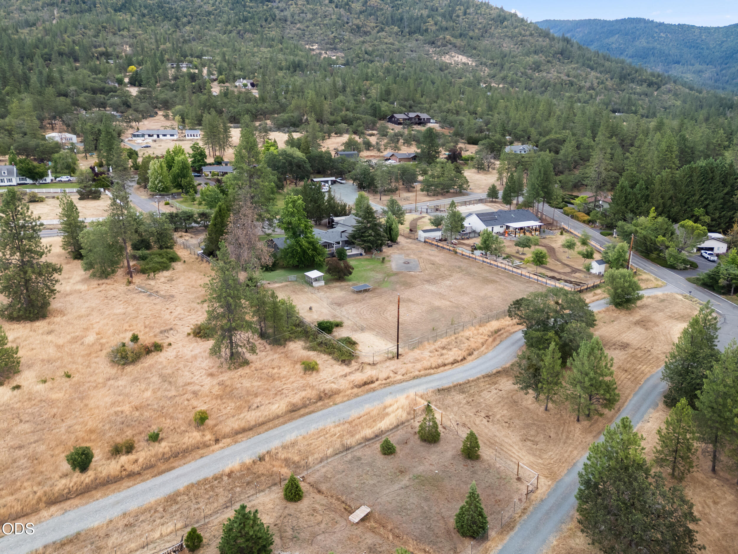 555 Grouse Creek Road Grants Pass, OR 97526 - Photo 50 of 57