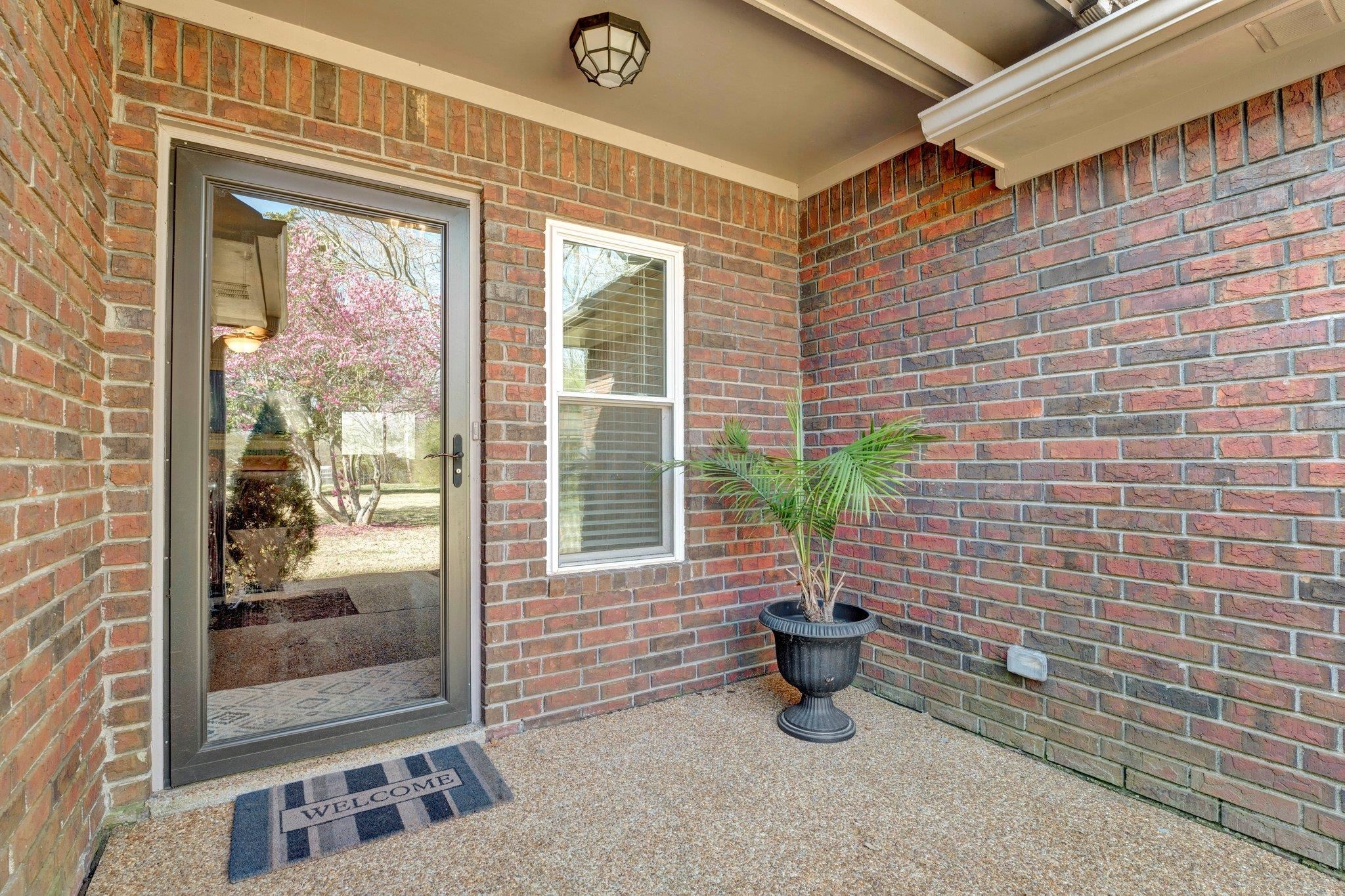 1485 Locke Road Millington, TN 38053 - Photo 4 of 31 Gallery Image 4