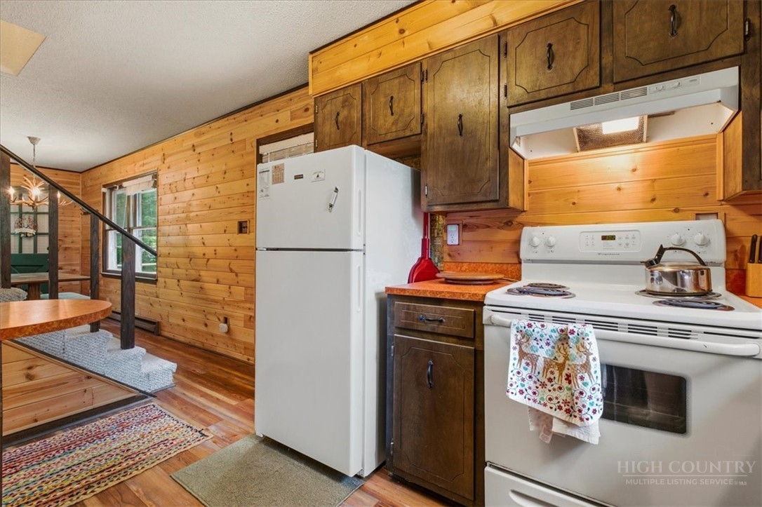 1218 Waterfall Road Sparta, NC 28675 - Photo 18 of 50