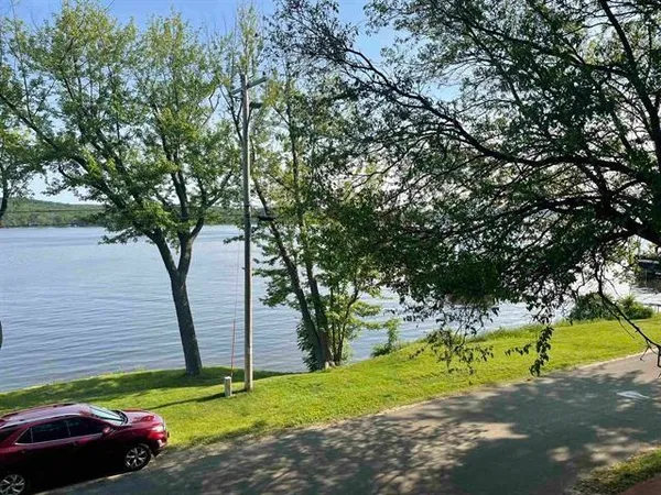 $549,000 | W10728 Tipperary Road, Poynette, WI 53955