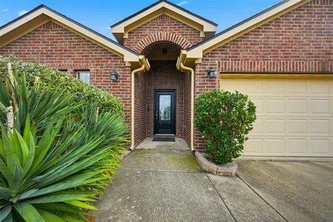 $265,000 | 2007 Sterling Gate Drive, Heartland, TX 75126