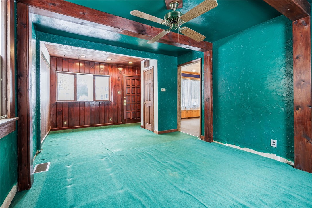 51 St Johns Park Rochester, NY 14612 - Photo 19 of 32