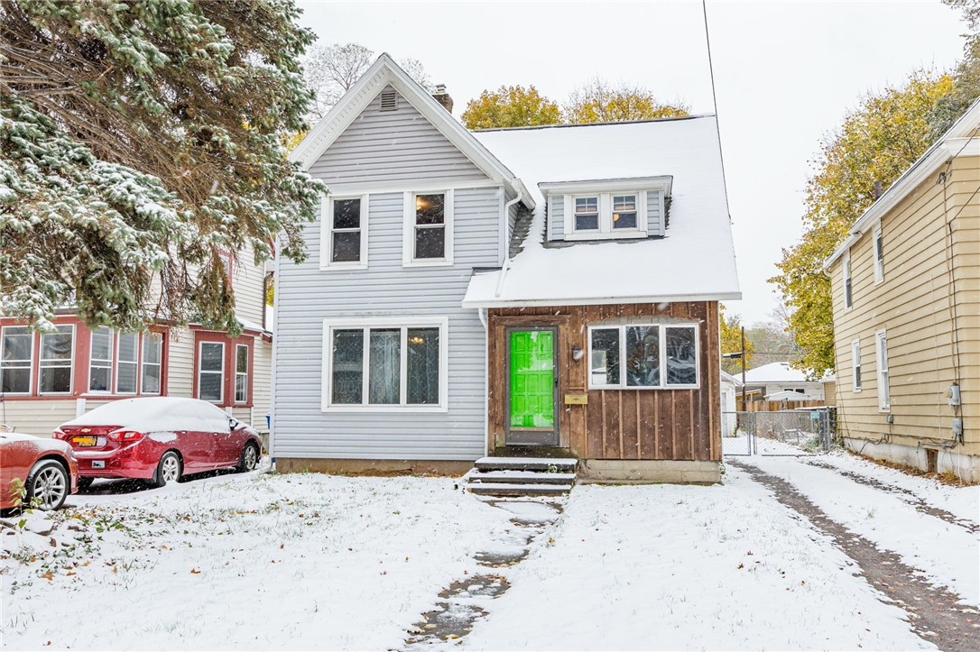 51 St Johns Park Rochester, NY 14612 - Photo 2 of 32