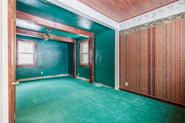 $99,000 | 51 St Johns Park, Rochester, NY 14612