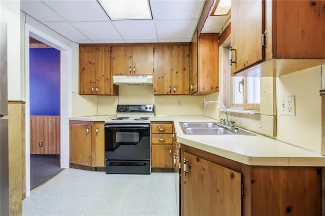 $99,000 | 51 St Johns Park, Rochester, NY 14612