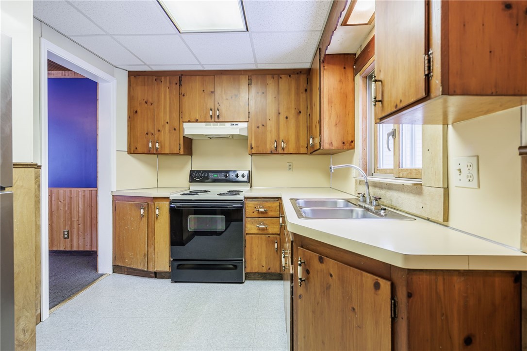 51 St Johns Park Rochester, NY 14612 - Photo 5 of 32