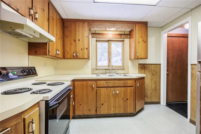 $99,000 | 51 St Johns Park, Rochester, NY 14612