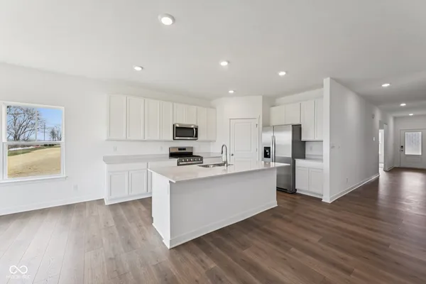 $469,900 | 5752 Bancroft Drive, Pendleton, IN 46064