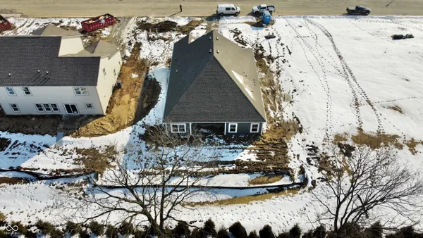 $469,900 | 5752 Bancroft Drive, Pendleton, IN 46064