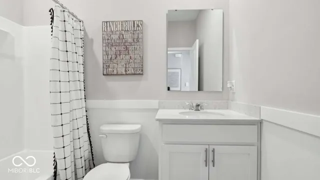 $469,900 | 5752 Bancroft Drive, Pendleton, IN 46064