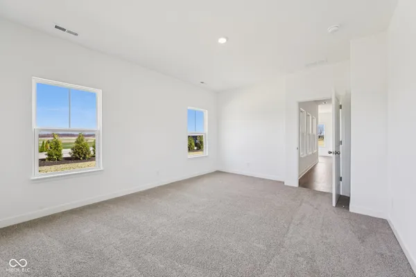$469,900 | 5752 Bancroft Drive, Pendleton, IN 46064
