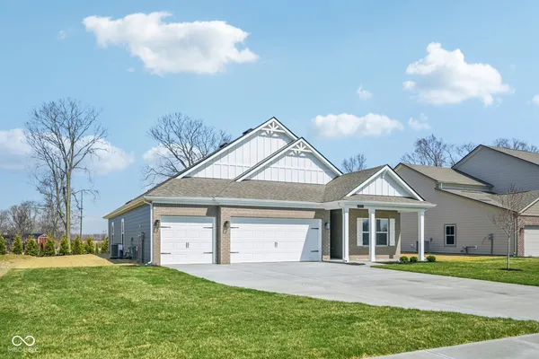 $469,900 | 5752 Bancroft Drive, Pendleton, IN 46064