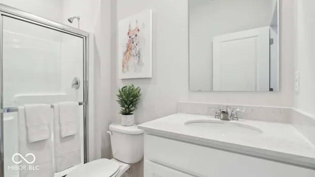 $469,900 | 5752 Bancroft Drive, Pendleton, IN 46064