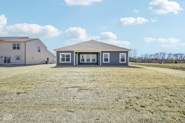 $469,900 | 5752 Bancroft Drive, Pendleton, IN 46064