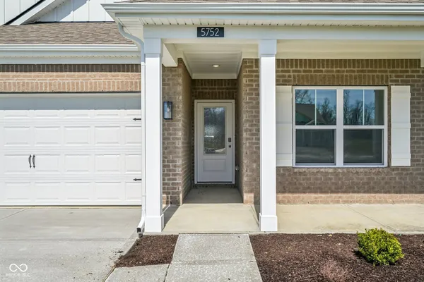 $469,900 | 5752 Bancroft Drive, Pendleton, IN 46064
