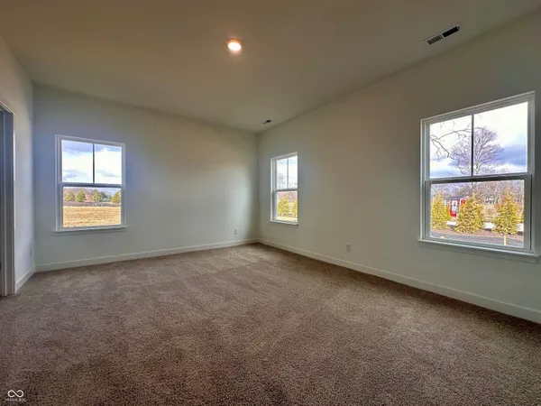 $469,900 | 5752 Bancroft Drive, Pendleton, IN 46064