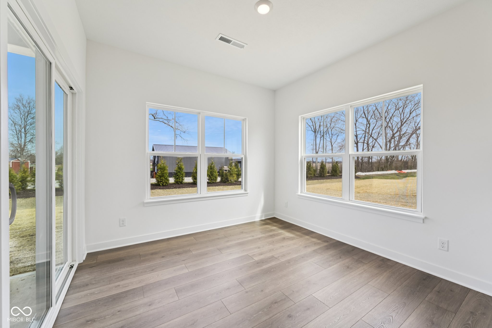 5752 Bancroft Drive Pendleton, IN 46064 - Photo 8 of 37