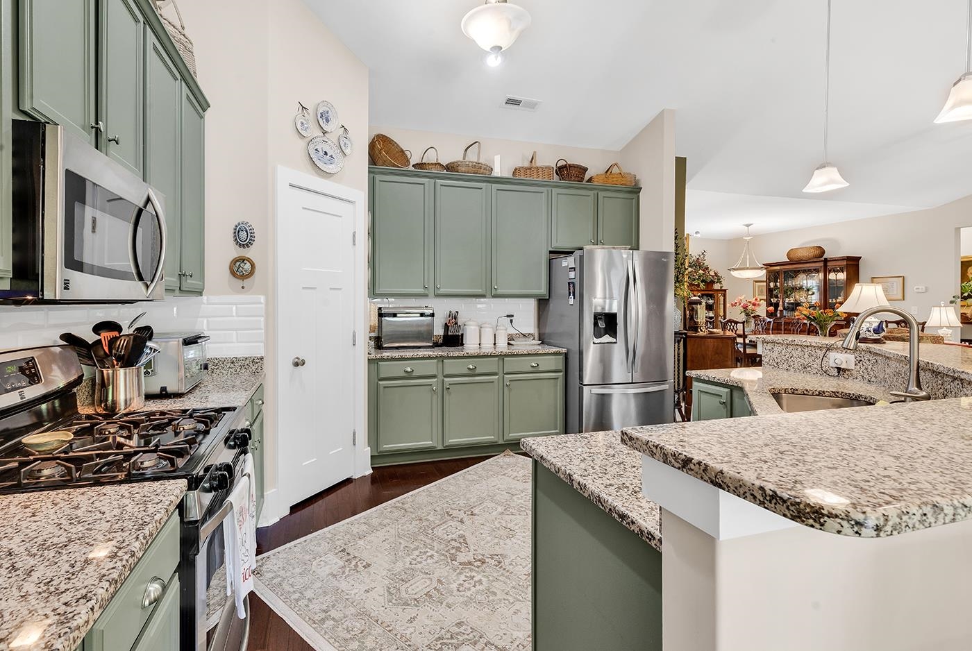 326 Bahama Drive Murrells Inlet, SC 29576 - Photo 11 of 47