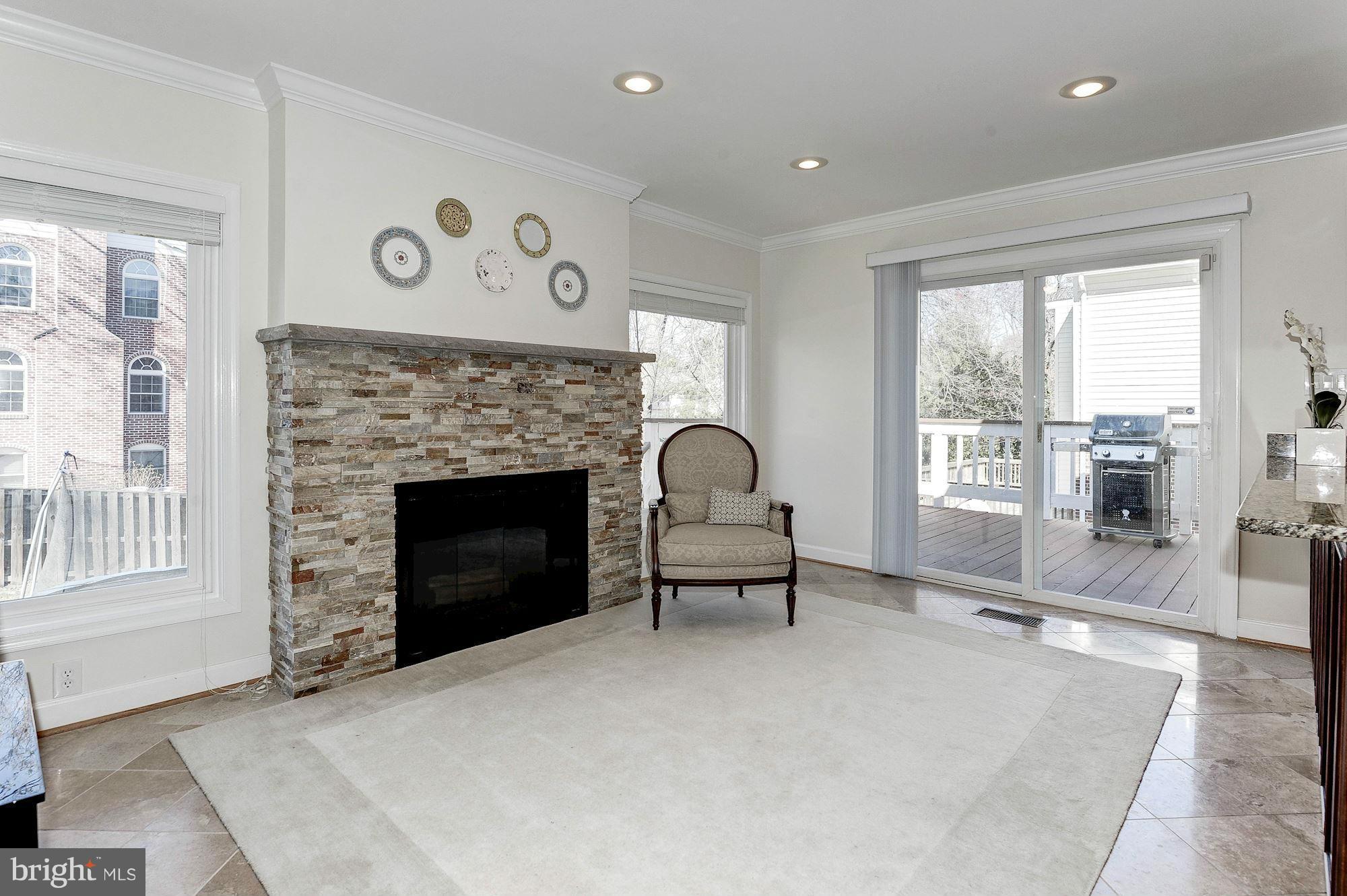 6864 Chelsea Road McLean, VA 22101 - Photo 14 of 30 Family Room
