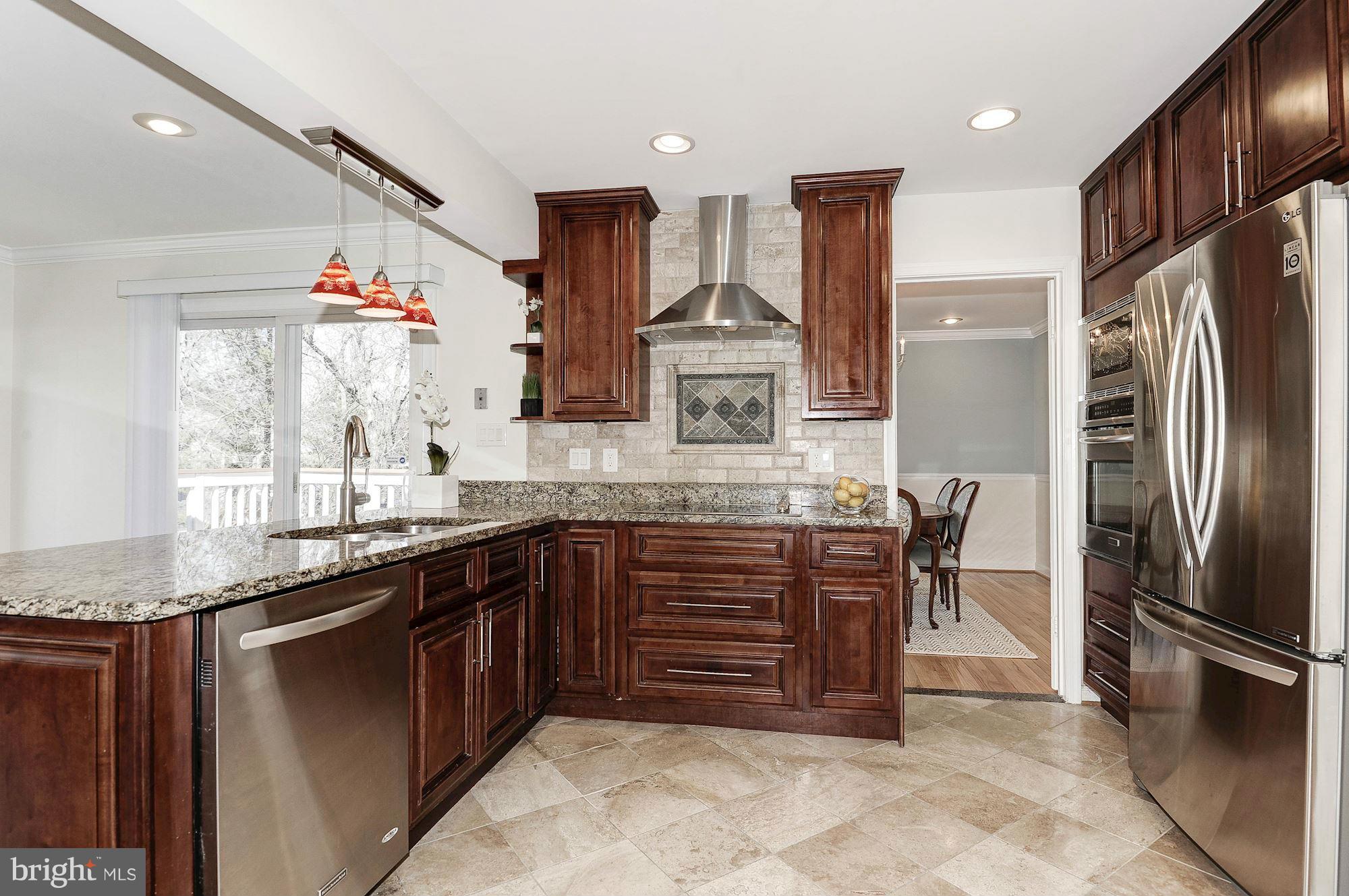 6864 Chelsea Road McLean, VA 22101 - Photo 10 of 30 Kitchen