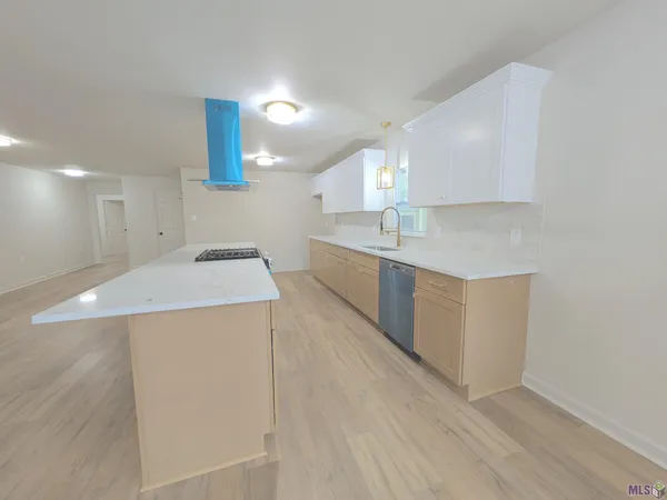 $387,000 | 9950 Havard Street, St. Francisville, LA 70775