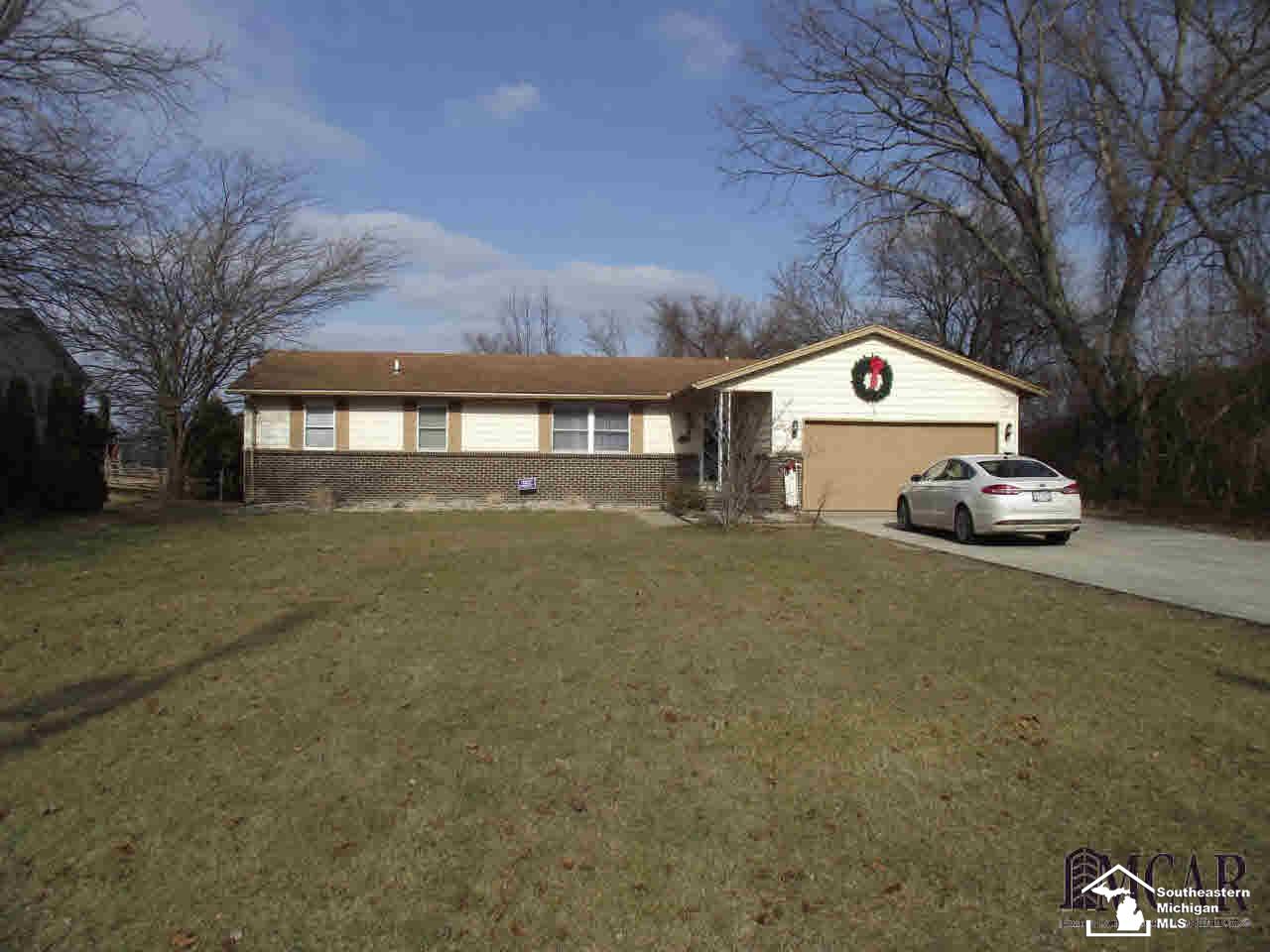 4830 Smith Road Ottawa Lake, MI 49267 - Photo 1 of 24 21409287.JPG