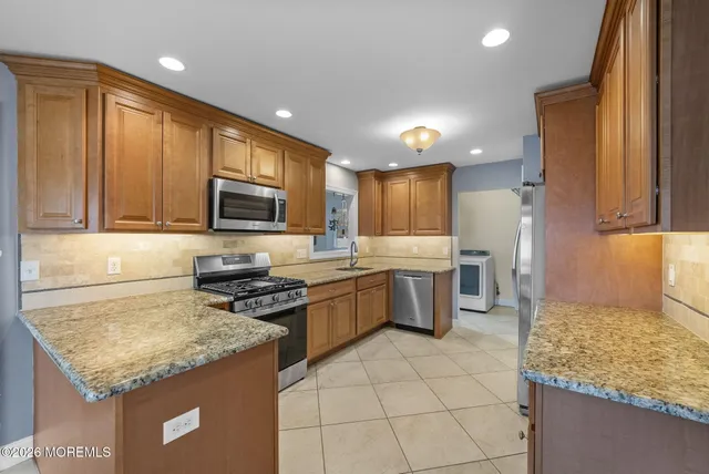 $599,900 | 101 Havens Drive, Brick, NJ 08723