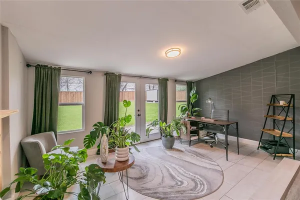 $2,750 | 1514 Brookhaven Drive, Dallas, TX 75224