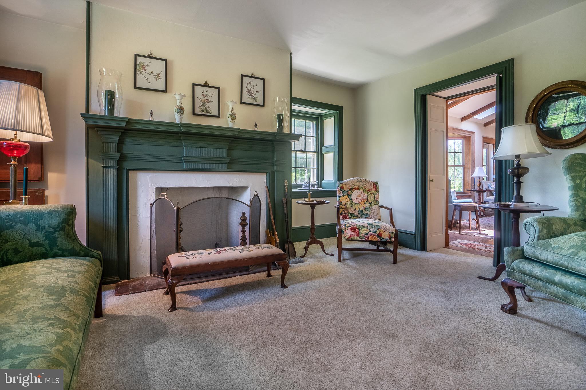 2045 Union Hill Road Malvern, PA 19355 - Photo 11 of 50 Living Room