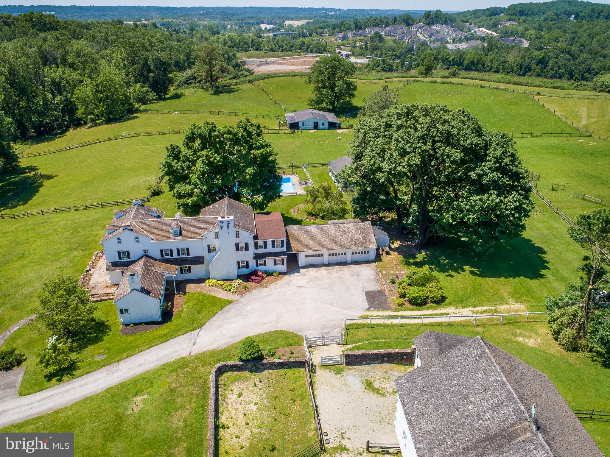 2045 Union Hill Road Malvern, PA 19355 - Photo 4 of 50 Side view