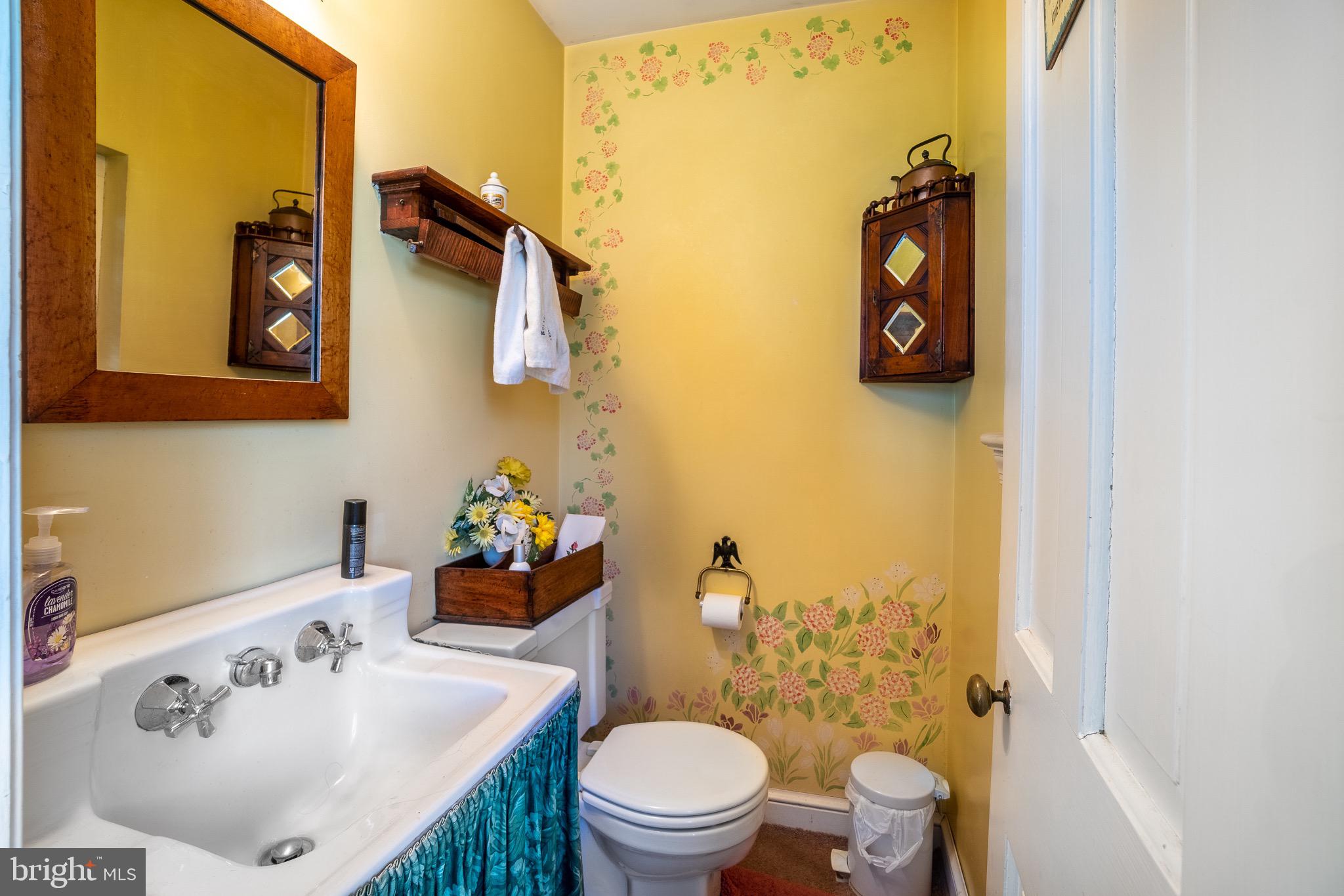 2045 Union Hill Road Malvern, PA 19355 - Photo 9 of 50 First floor bathroom