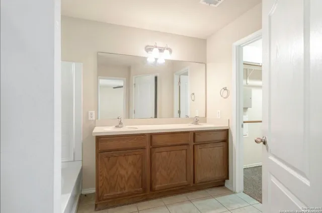 $1,775 | 7159 Summer Way, San Antonio, TX 78240