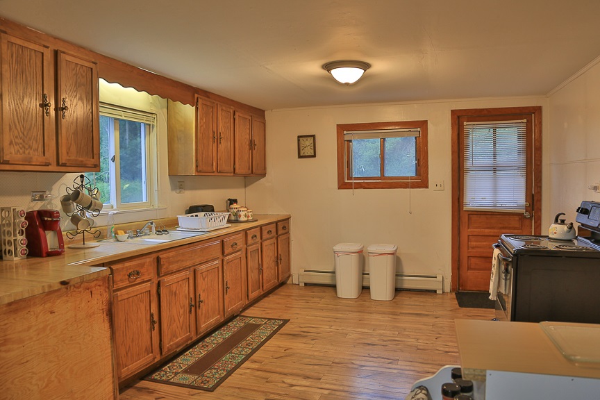 753 Lancaster Road Northumberland, NH 03584 - Photo 14 of 27