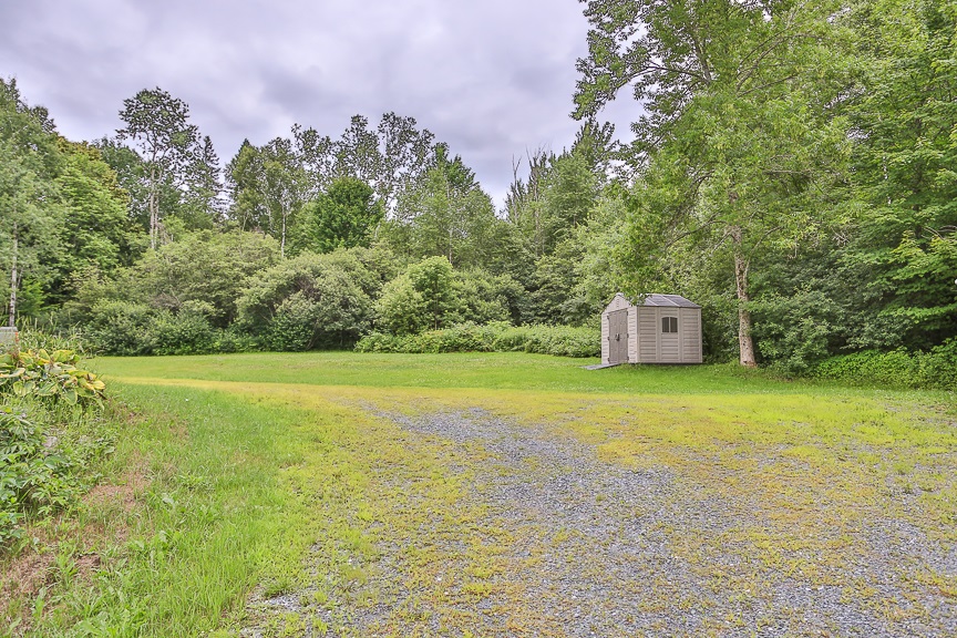 753 Lancaster Road Northumberland, NH 03584 - Photo 6 of 27