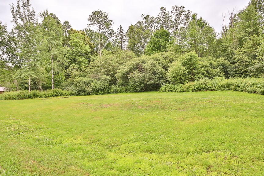 753 Lancaster Road Northumberland, NH 03584 - Photo 7 of 27